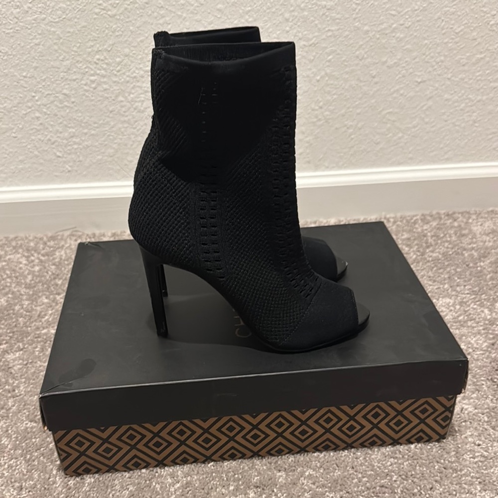 Charles David Black Heeled Boots with Peep-Toe Design